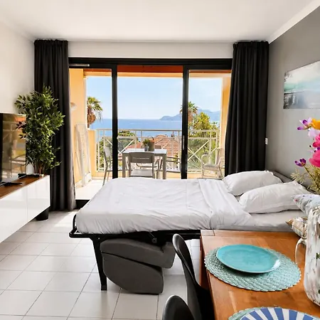 Splendid In With Private Pool And Sea View Apartman *