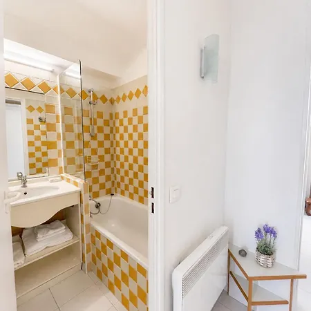 Splendid In With Private Pool And Sea View 아파트 *